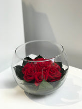 Laden Sie das Bild in den Galerie-Viewer, Ampolla vetro con Rose Stabilizzate. Spedizione Gratuita
