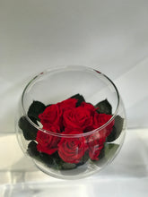 Load image into Gallery viewer, Ampolla vetro con Rose Stabilizzate. Spedizione Gratuita