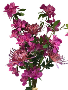 Bouquet di Rododendro  e Chrisantem Indicum. Spedizione Gratuita