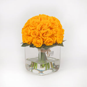 Bouquet con Rose stabilizzate realizzato con effetto acqua. Déco Fleurs - Composizioni di fiori artificiali Fiori Finti Roma Fiori artificiali Roma